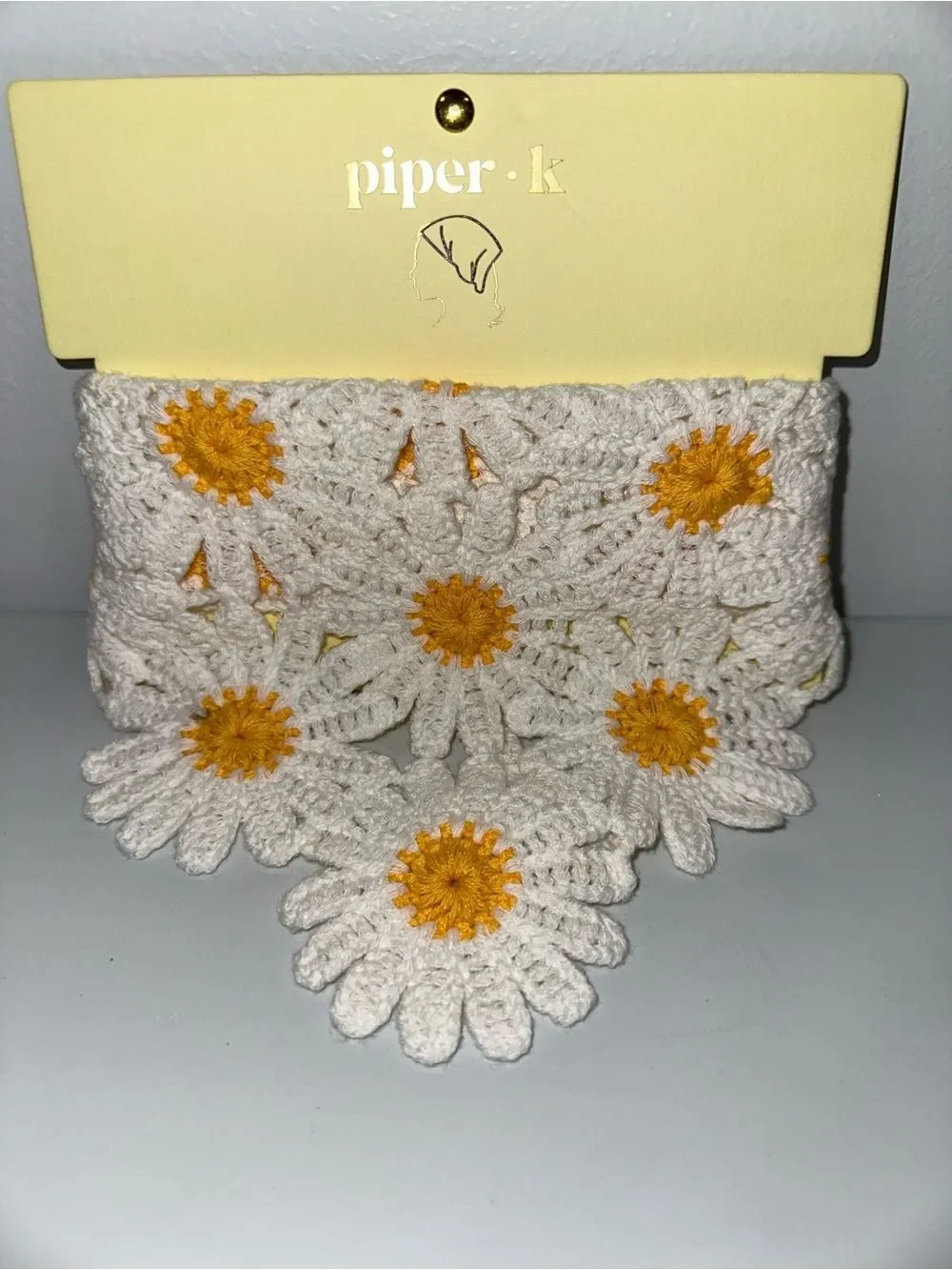 piper•k White Gold Crochet Floral Daisy Triangle Bandana Scarf